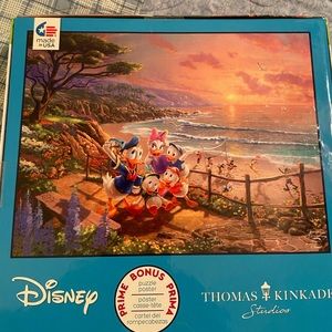Thomas Kinkade Disney puzzle bundle